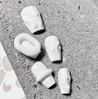 Black & White Press-On Nails T256