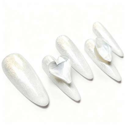 Moonlight White Ice Crystal Heart Press-On Nail T 247