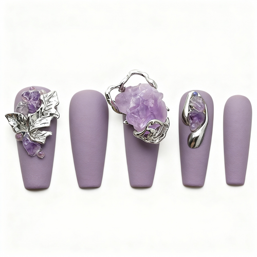 Ukiyo Press-On Nails T242