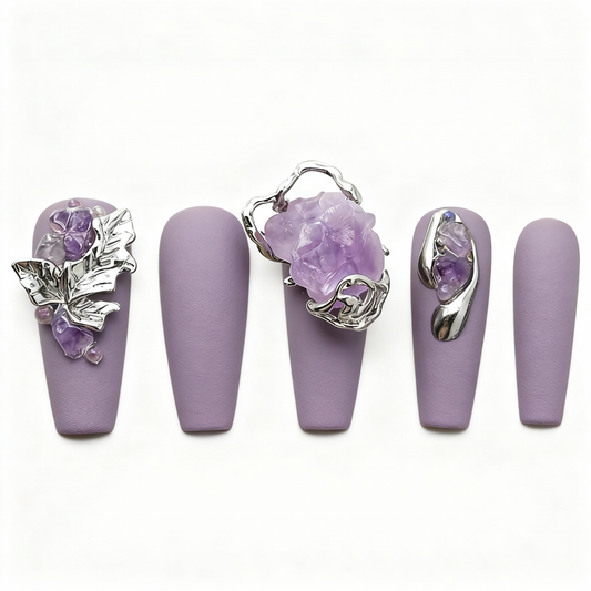 Ukiyo Press-On Nails T242