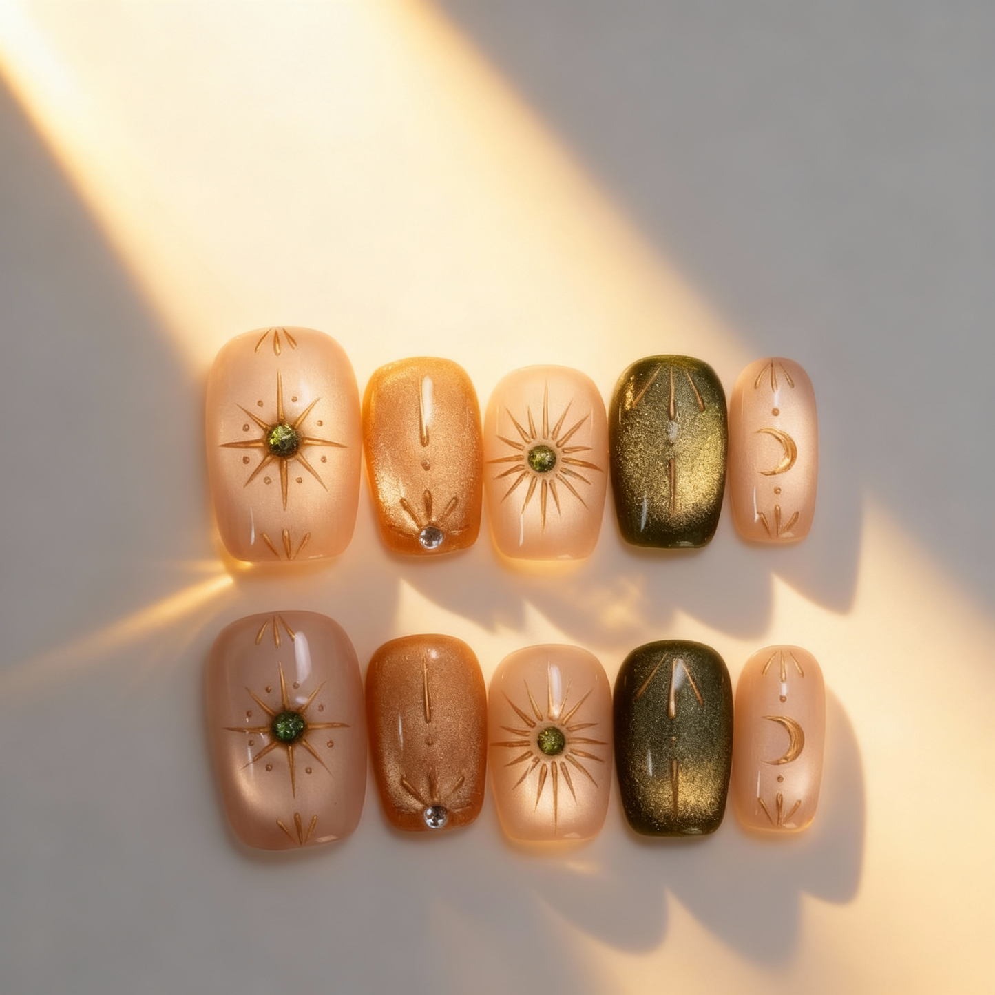 Starburst Cat-Eye Press-On Nails T05