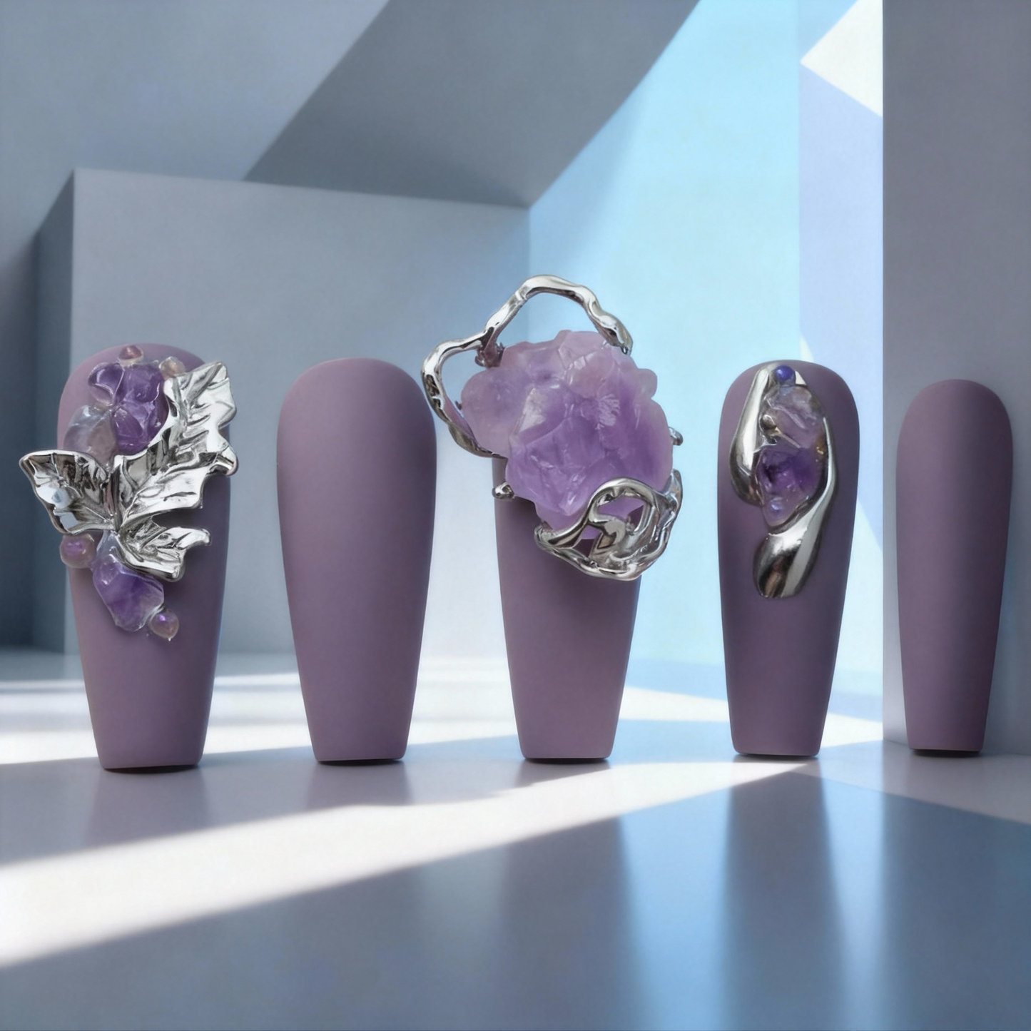 Ukiyo Press-On Nails T242